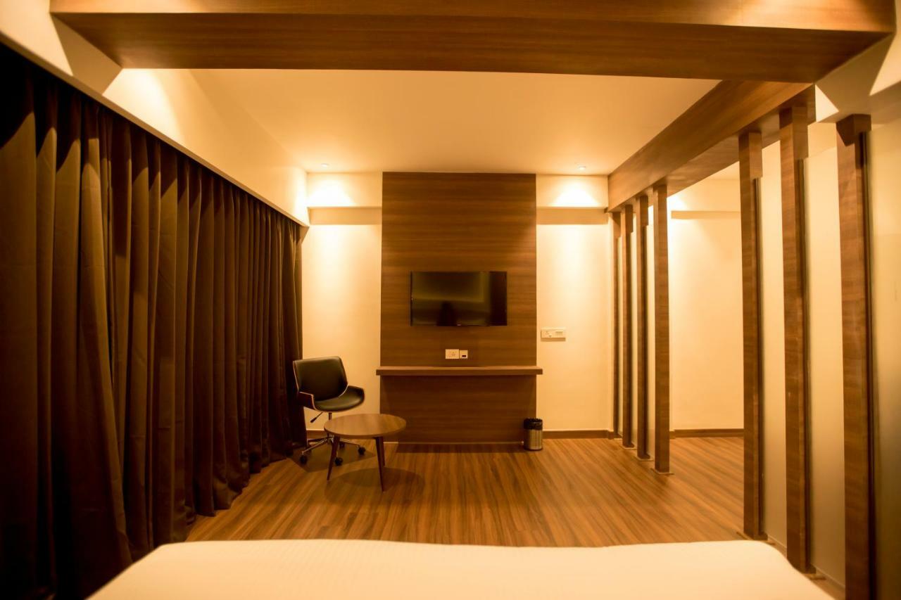 S Hotels Chennai Exterior photo